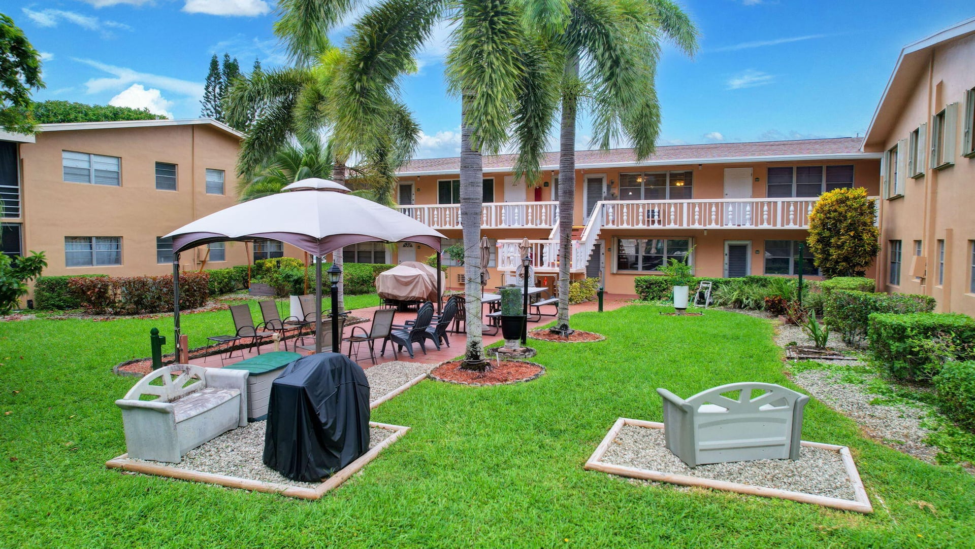  Residence photo 14