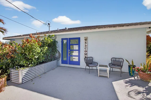  Residence photo 4