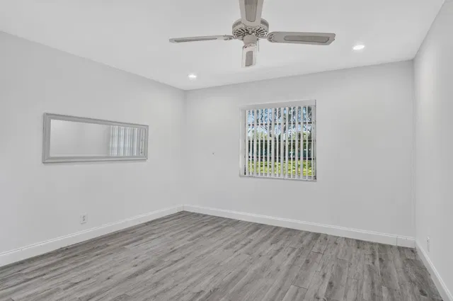 Residence photo 18