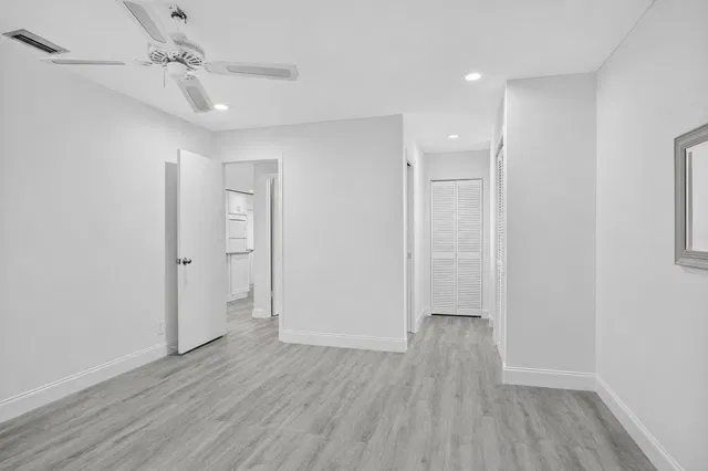 Residence photo 19