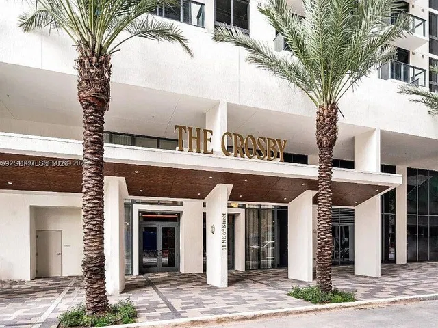 The Crosby Miami 807