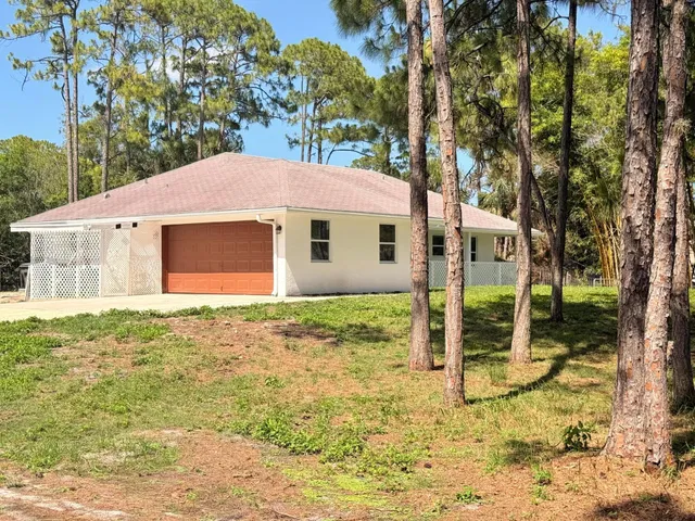  Residence photo 6