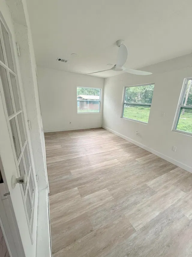  Residence photo 21