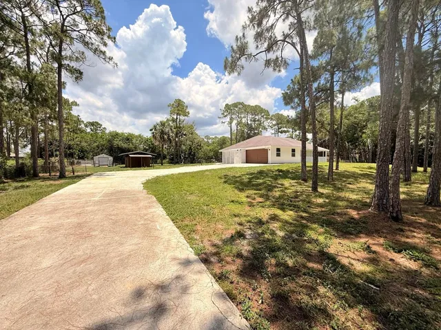  Residence photo 43
