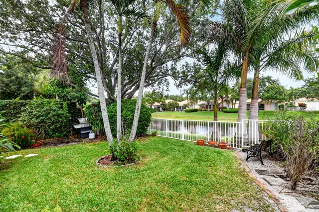  Residence photo 61