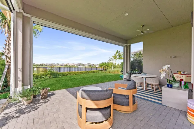 Avenir Residence photo 18