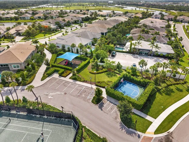 Avenir Residence photo 26