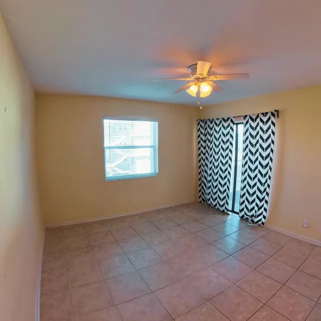 Unit 202 photo 9