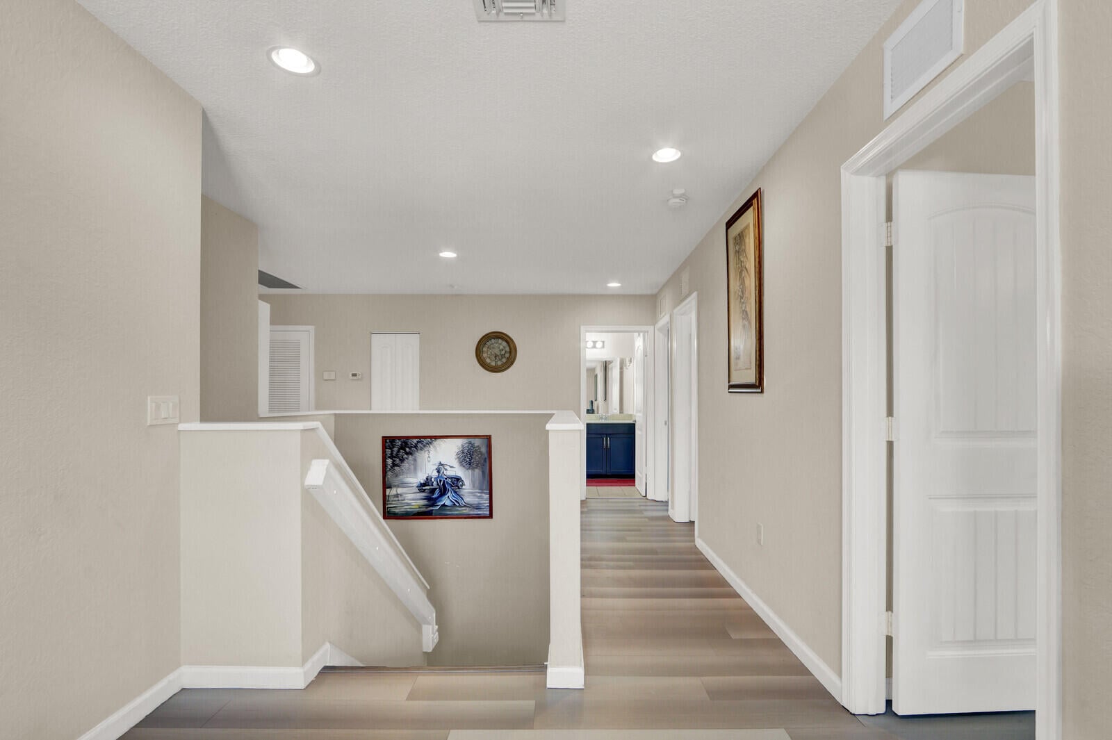  Residence photo 16