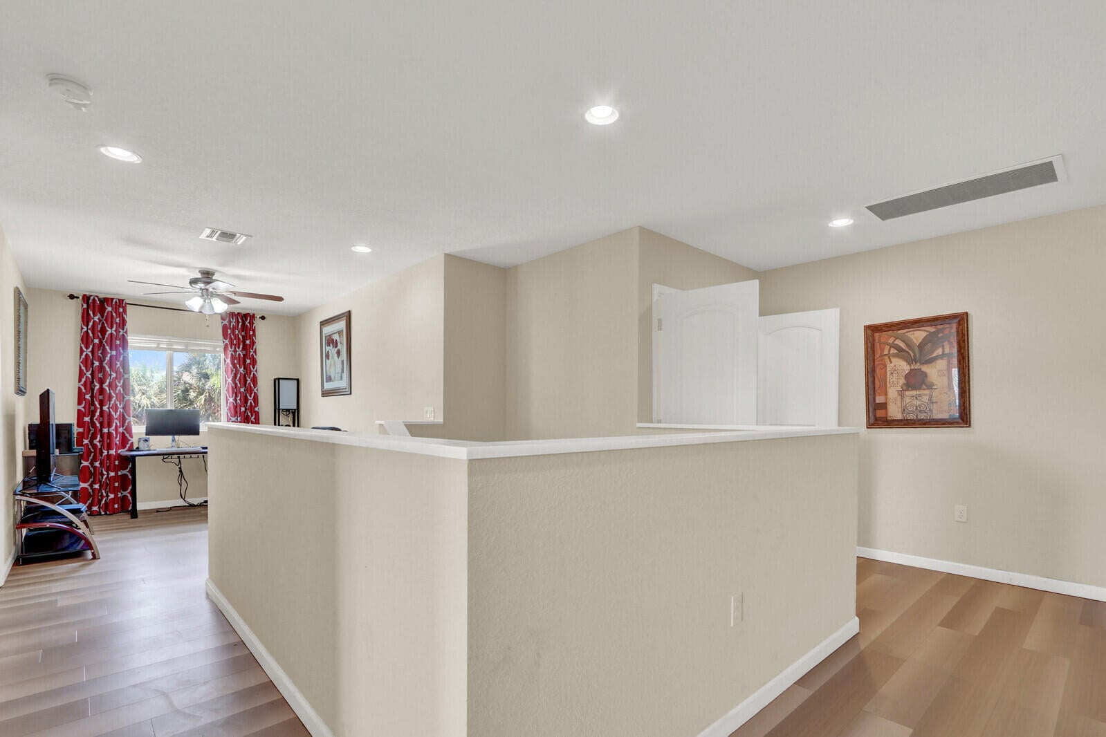  Residence photo 22