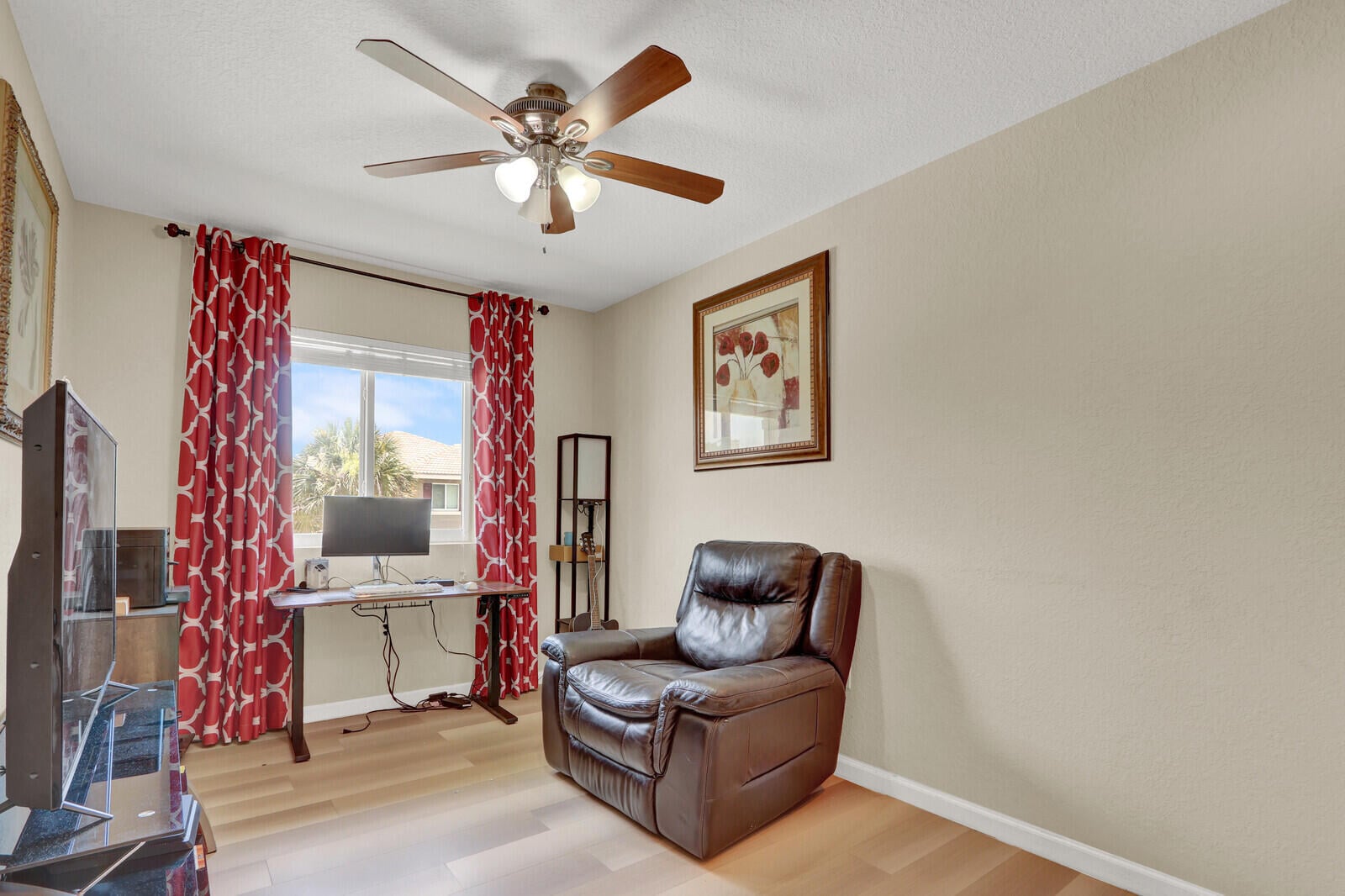  Residence photo 23