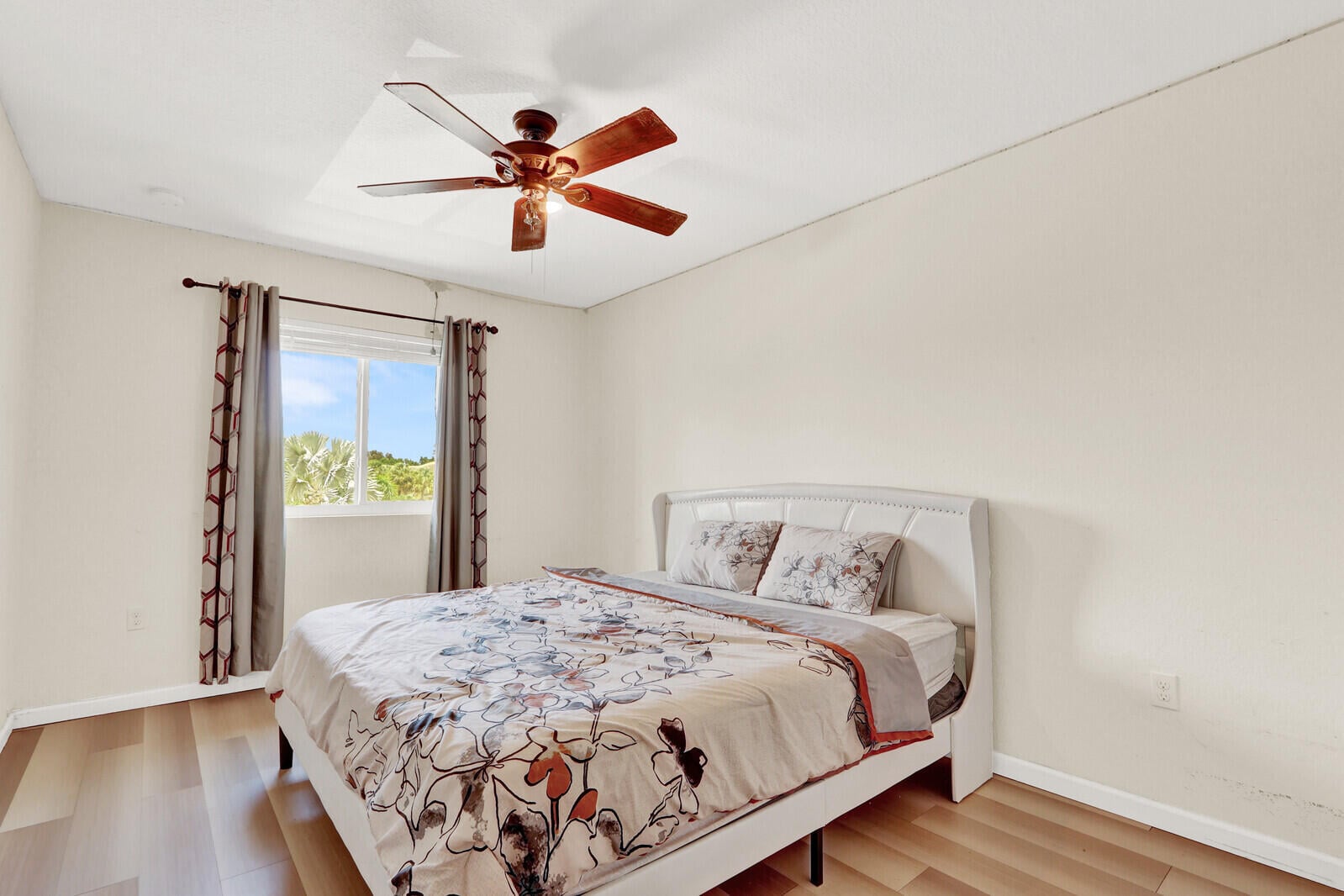  Residence photo 24