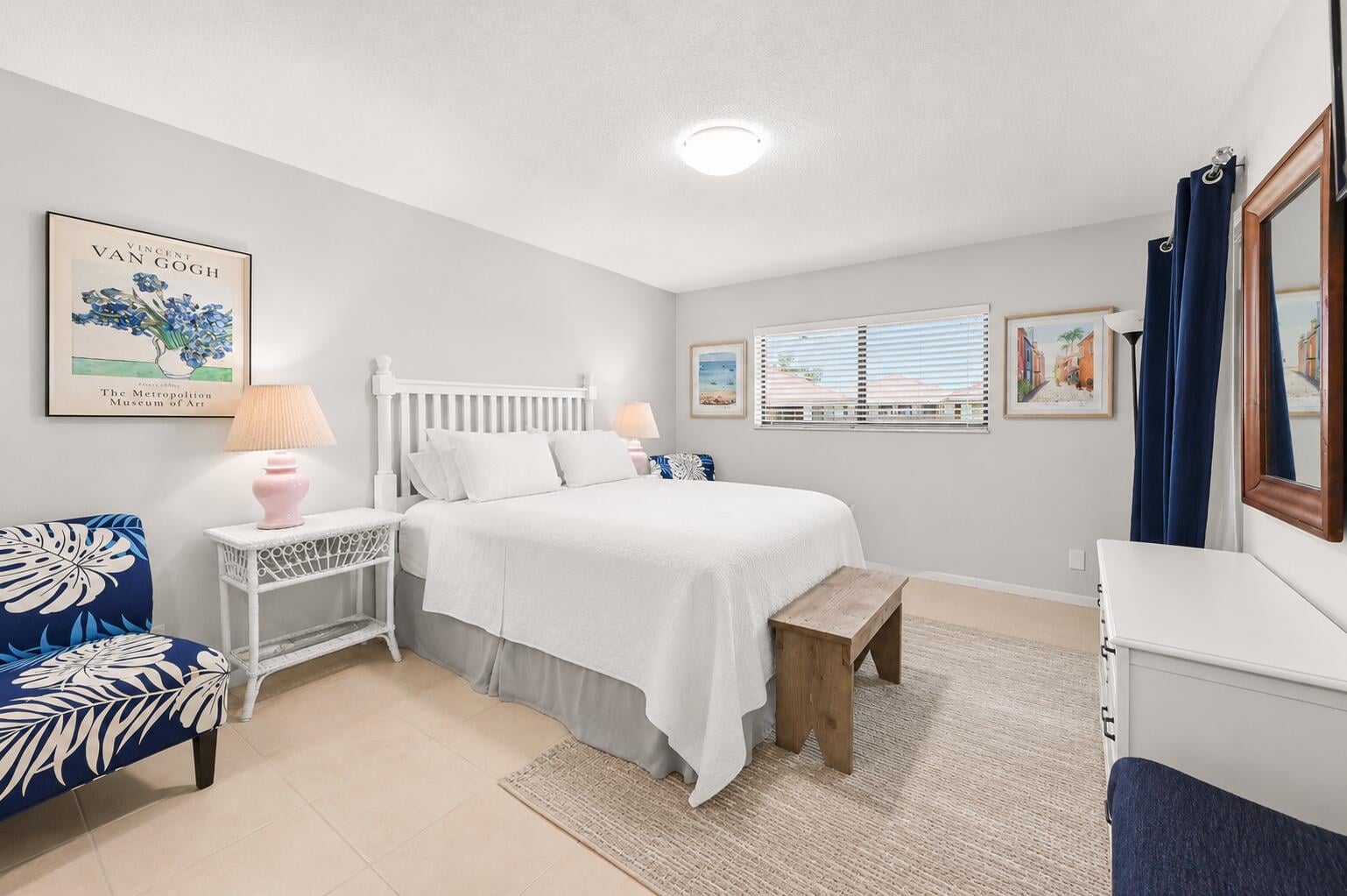 Unit 276 photo 15