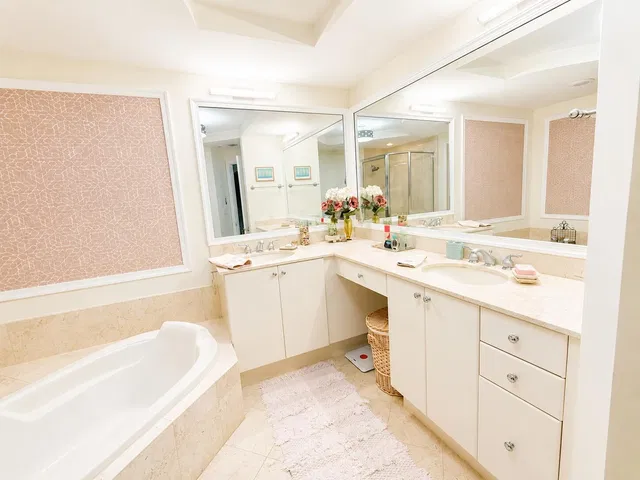 One City Plaza Unit 816 photo 6