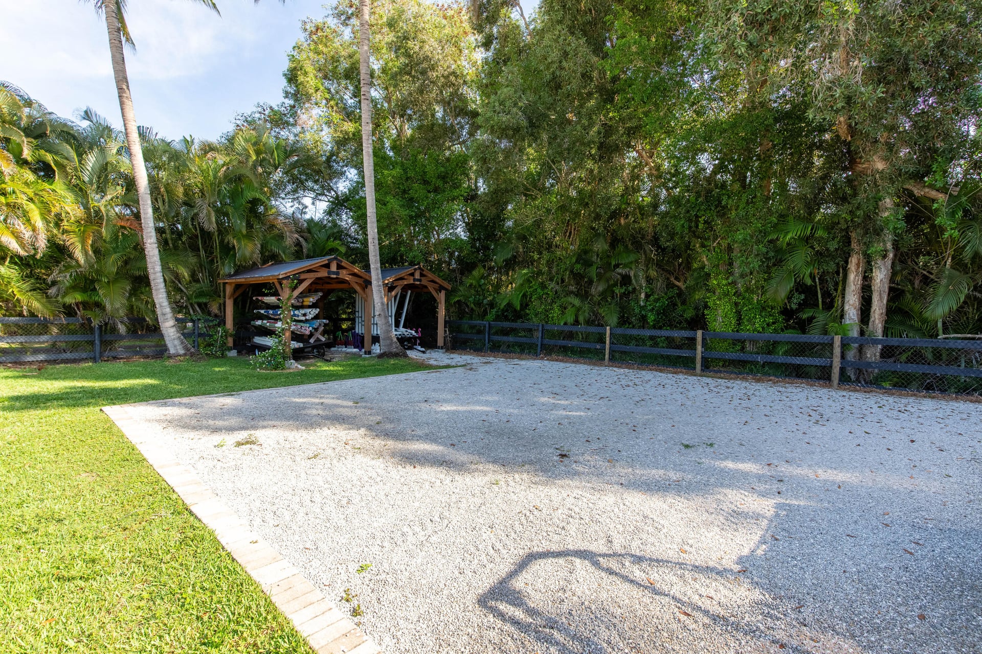 Saddle Trail Park Residence photo 27