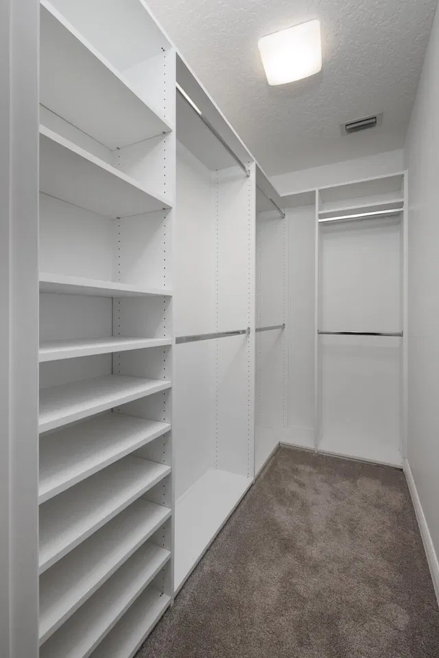 Residence photo 18