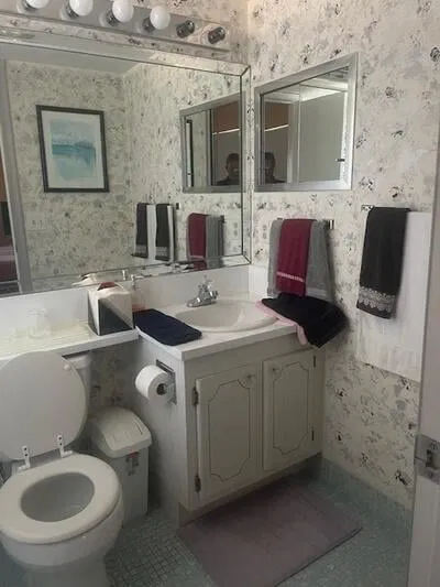 Unit 322 photo 11