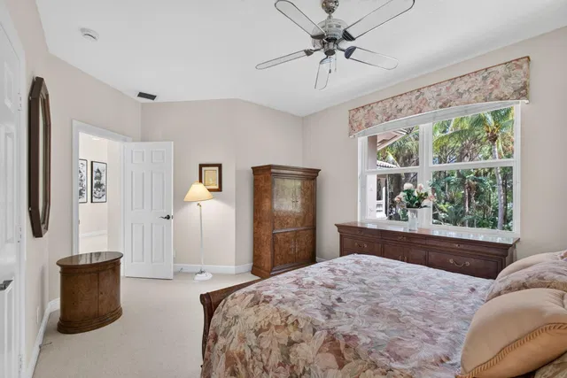 Residence photo 44