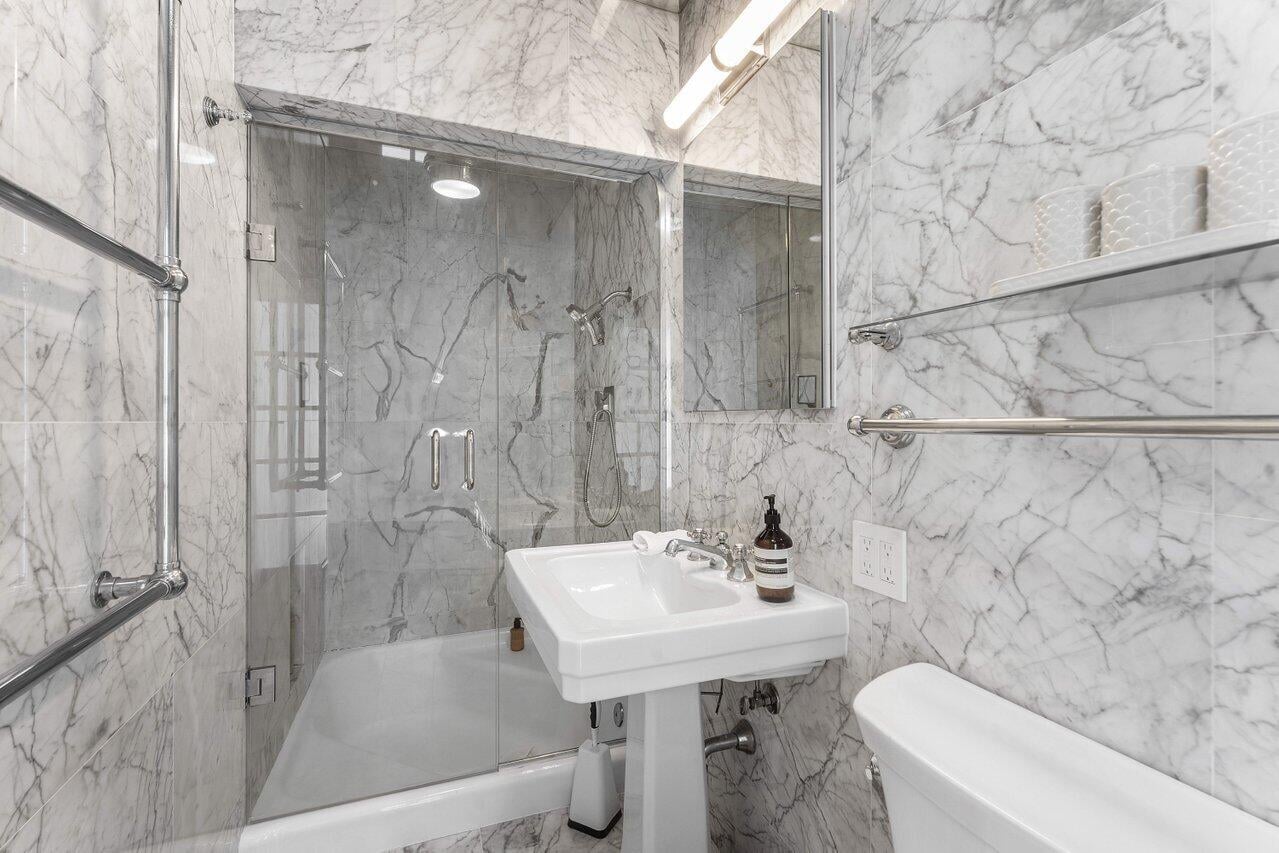 Royal Park Residence photo 8