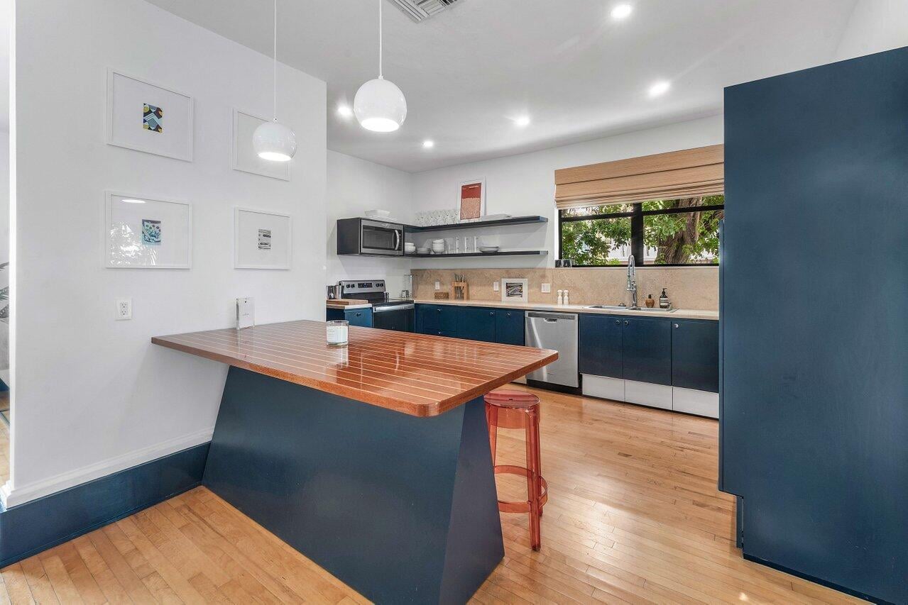 Royal Park Residence photo 17