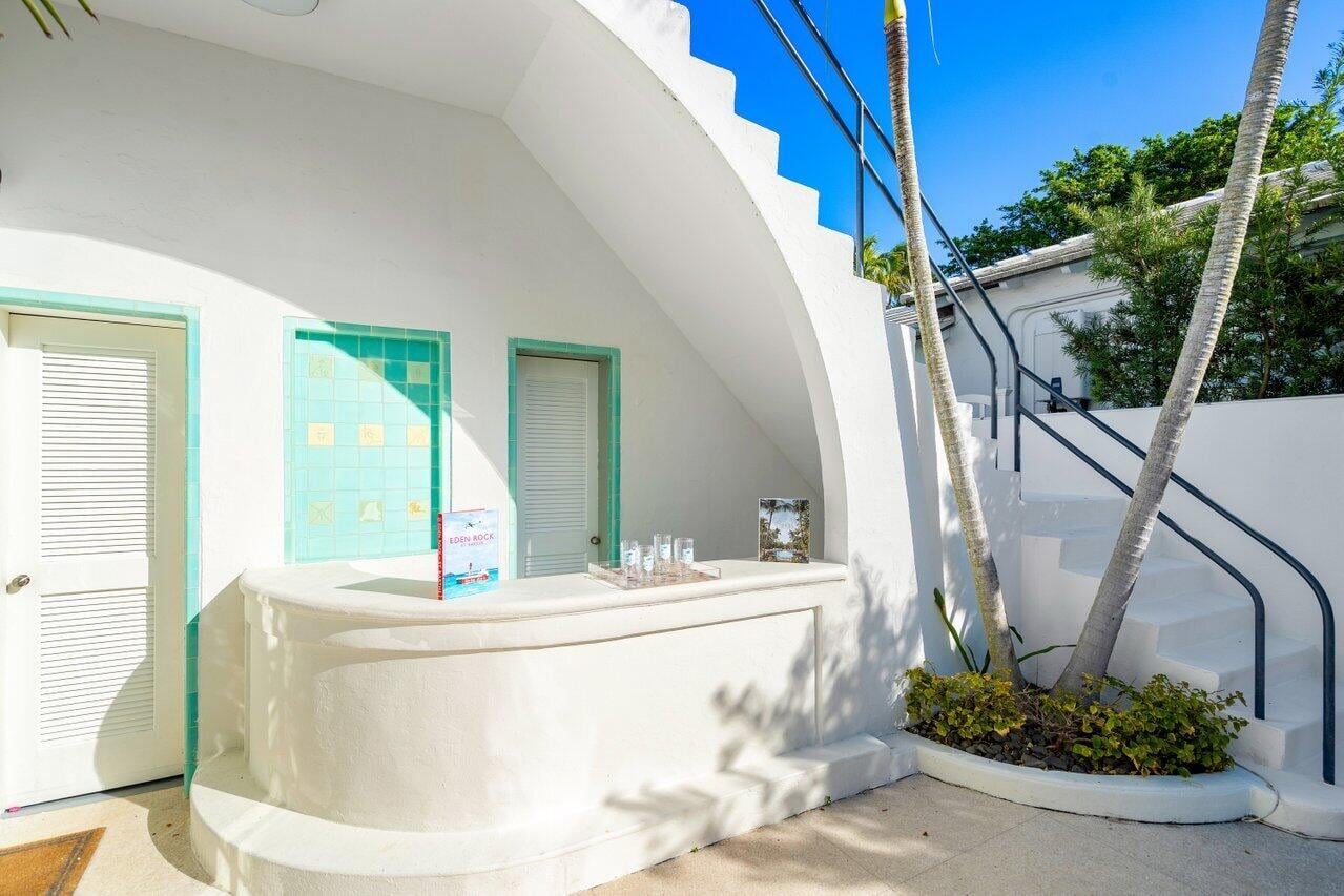 Royal Park Residence photo 22