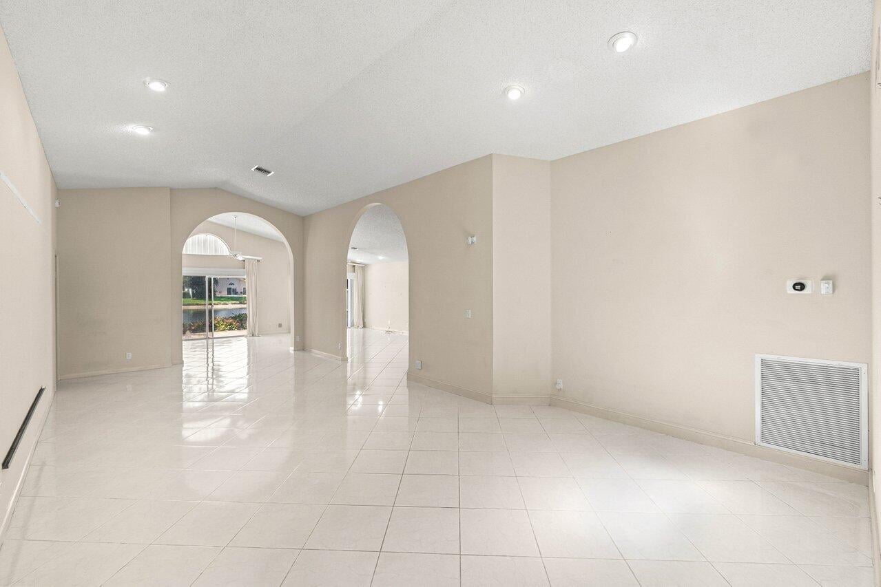 Residence photo 9