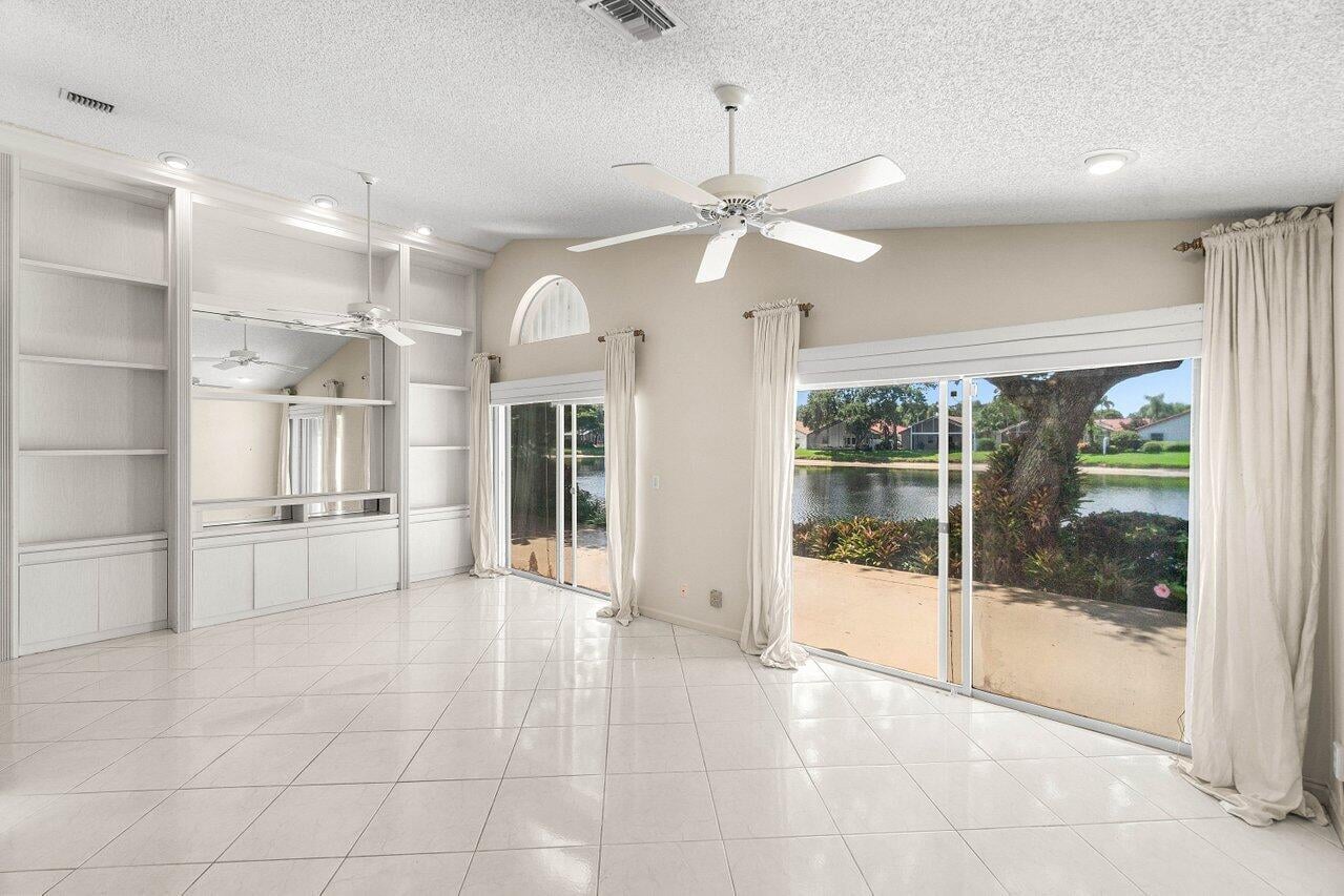 Residence photo 14