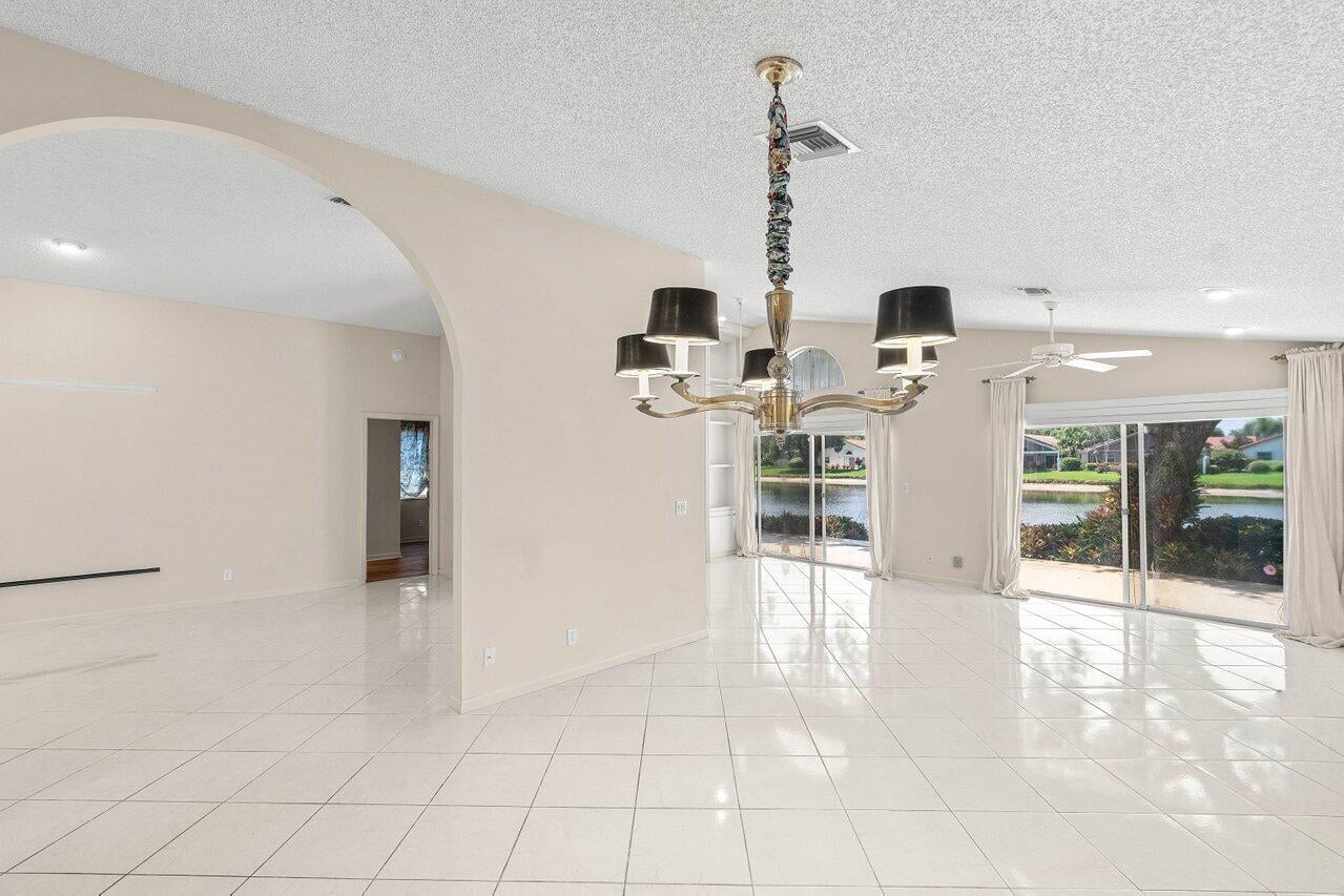 Residence photo 19
