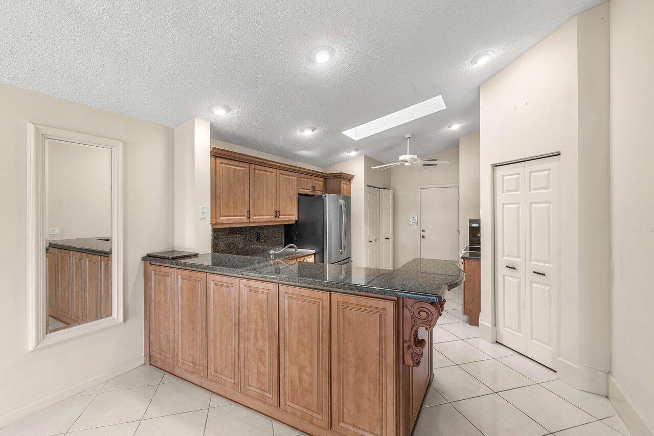 Residence photo 20