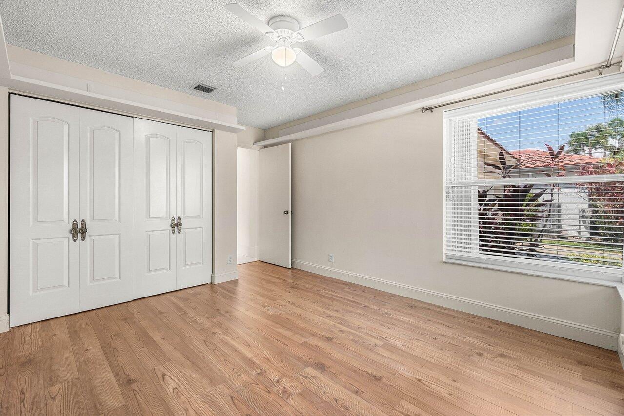 Residence photo 27