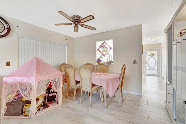 Residence photo 14