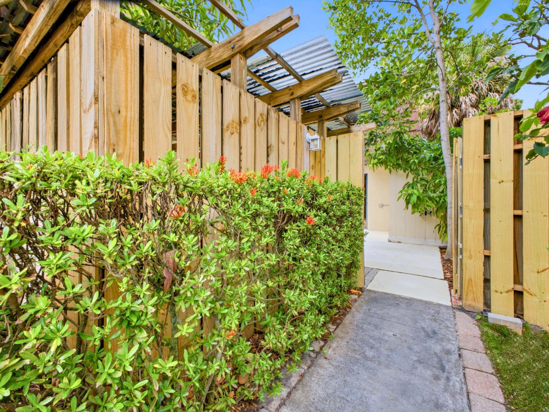 Residence photo 29