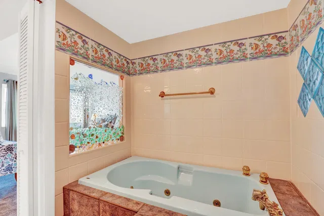  Unit 133 photo 32