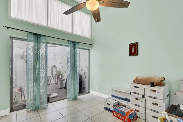  Unit 133 photo 42