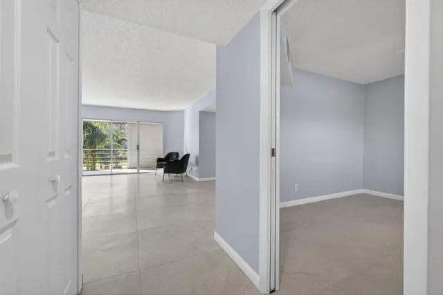 Via Poinciana Lake Worth Unit 202 photo 16