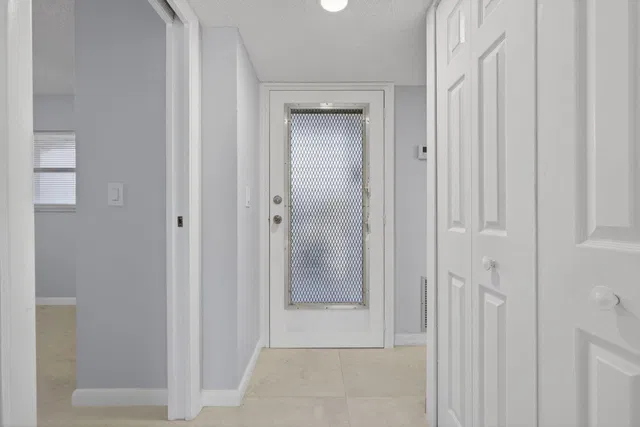 Via Poinciana Lake Worth Unit 202 photo 18