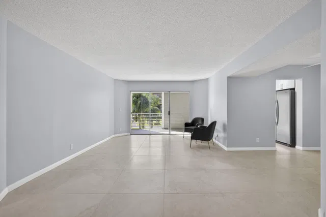 Via Poinciana Lake Worth Unit 202 photo 19