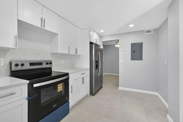 Via Poinciana Lake Worth Unit 202 photo 29