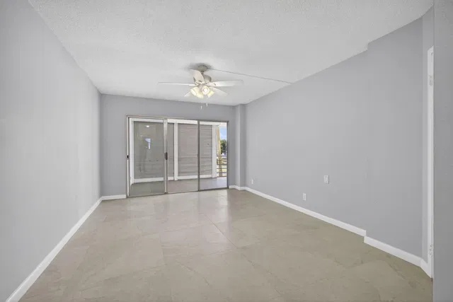 Via Poinciana Lake Worth Unit 202 photo 41