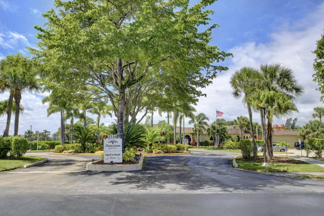 Via Poinciana Lake Worth Unit 202 photo 65