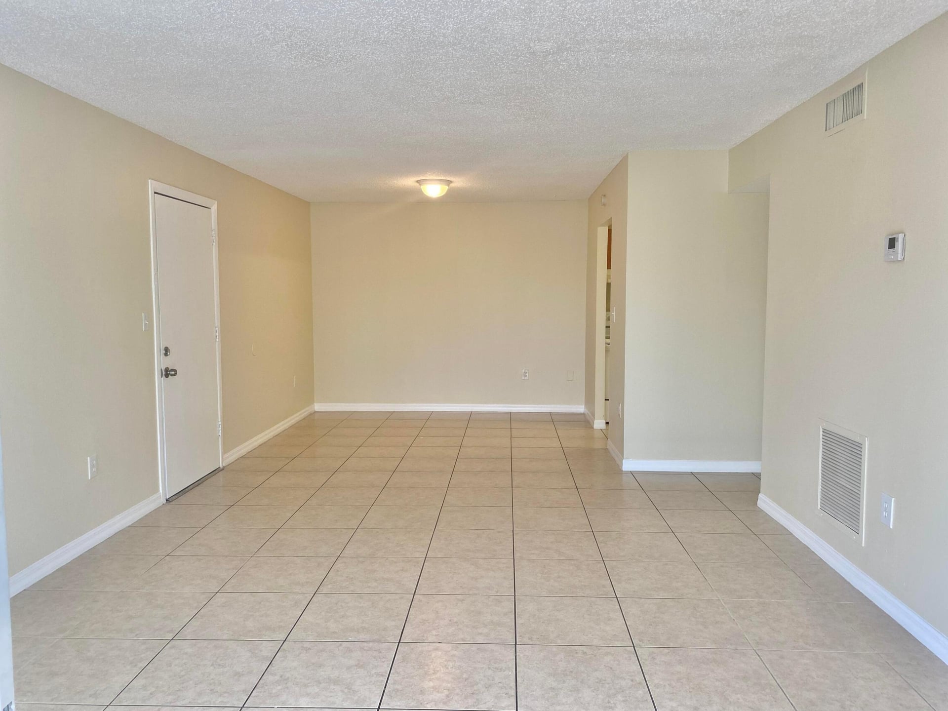 Unit 208 photo 3