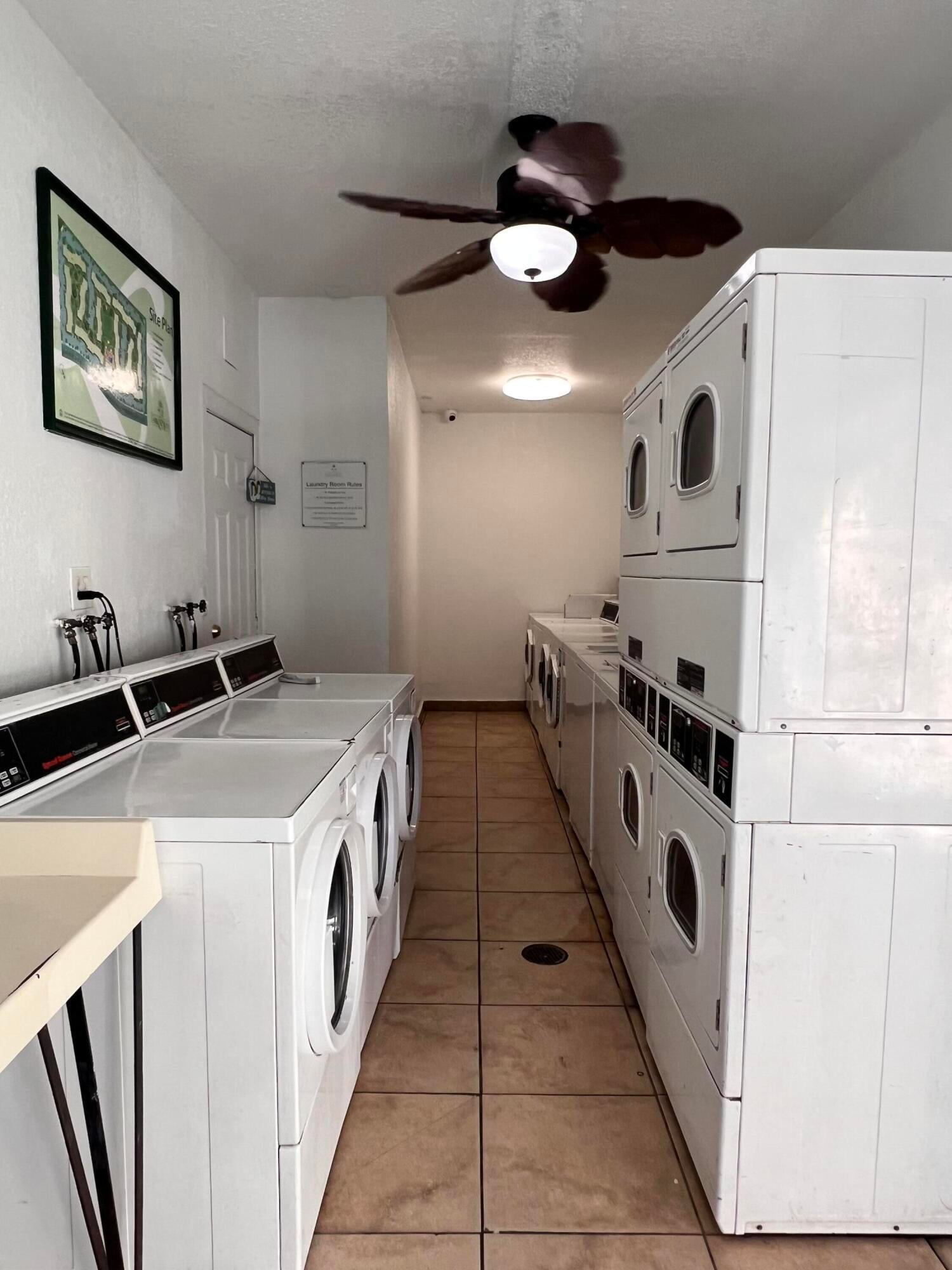 Unit 208 photo 29
