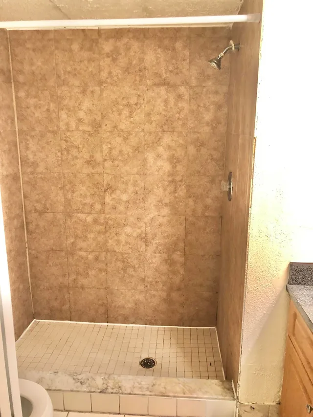  Unit 120 photo 14