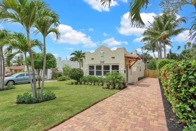 West Palm Beach Residence photo 2