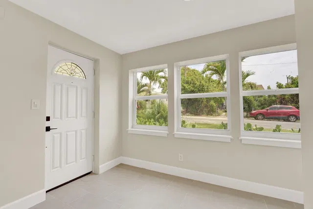 West Palm Beach Residence photo 5