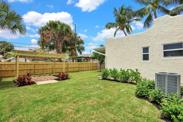 West Palm Beach Residence photo 27
