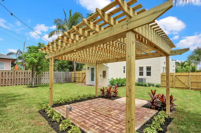 West Palm Beach Residence photo 28