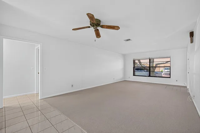  Residence photo 7
