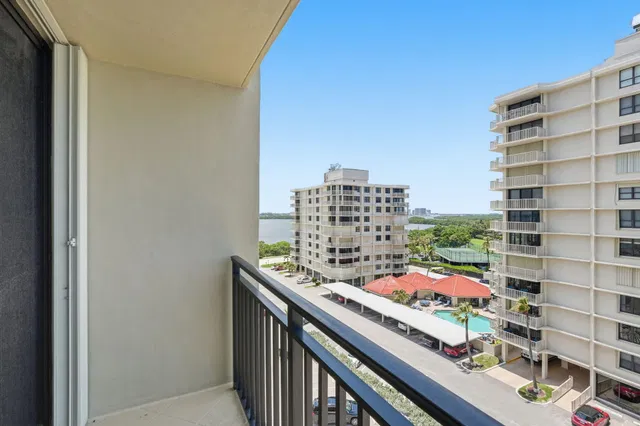 Singer Island Unit 6a photo 21