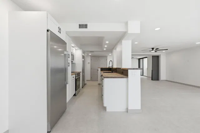 Singer Island Unit 6a photo 34